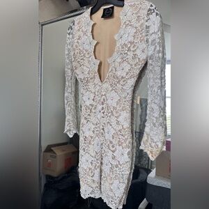 Elegant White Lace Dress